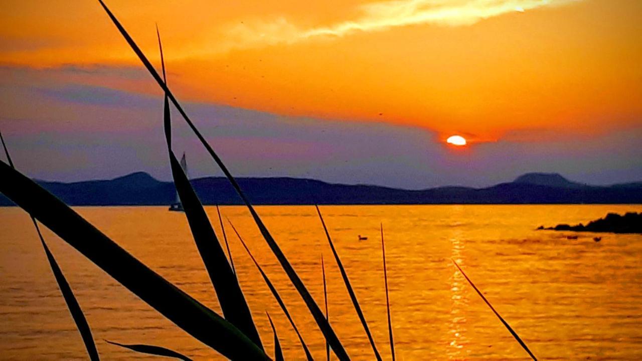 Magdalena Haz Lejlighed Balatonlelle Eksteriør billede